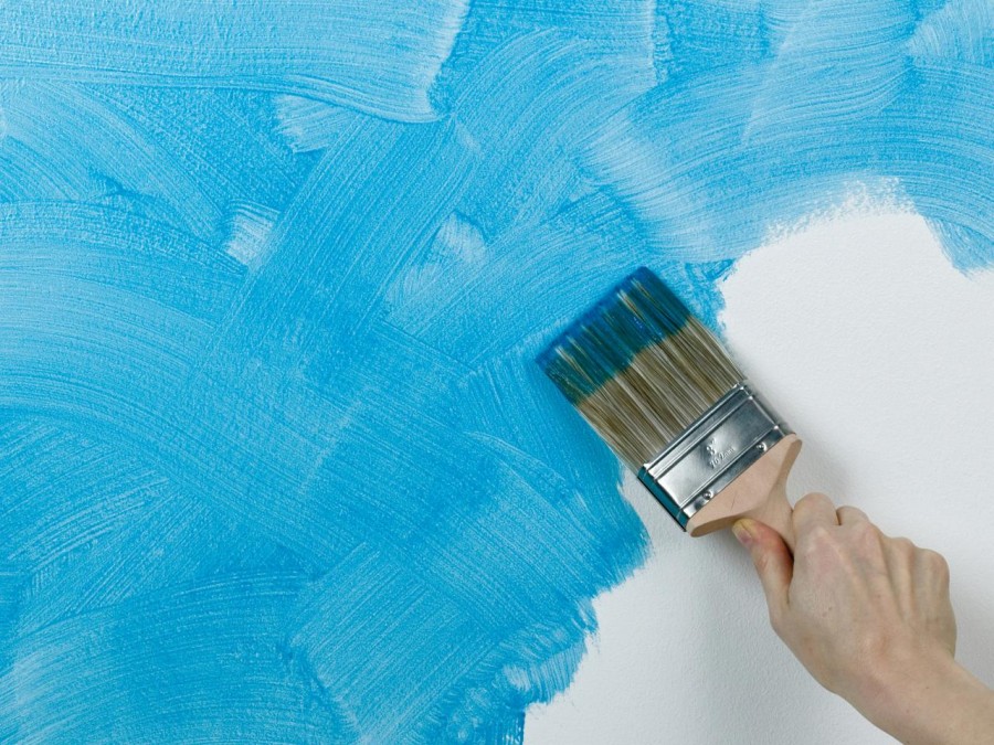Чем разбавлять водоэмульсионную краску, можно ли разбавлять водой для покраски потолка, если она густая, пропорции