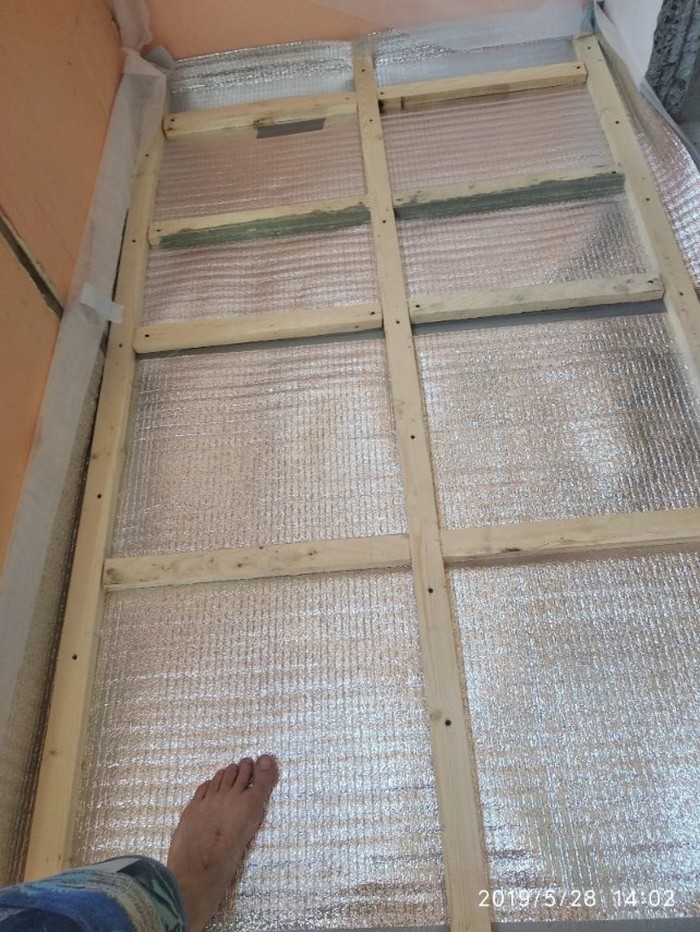 Как утеплить пол на балконе - инструкция + видео и фото!