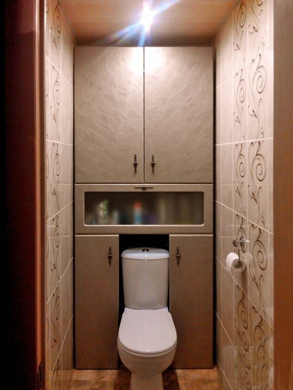Шкаф в туалет: 60+ фото, современные идеи, примеры за унитазом