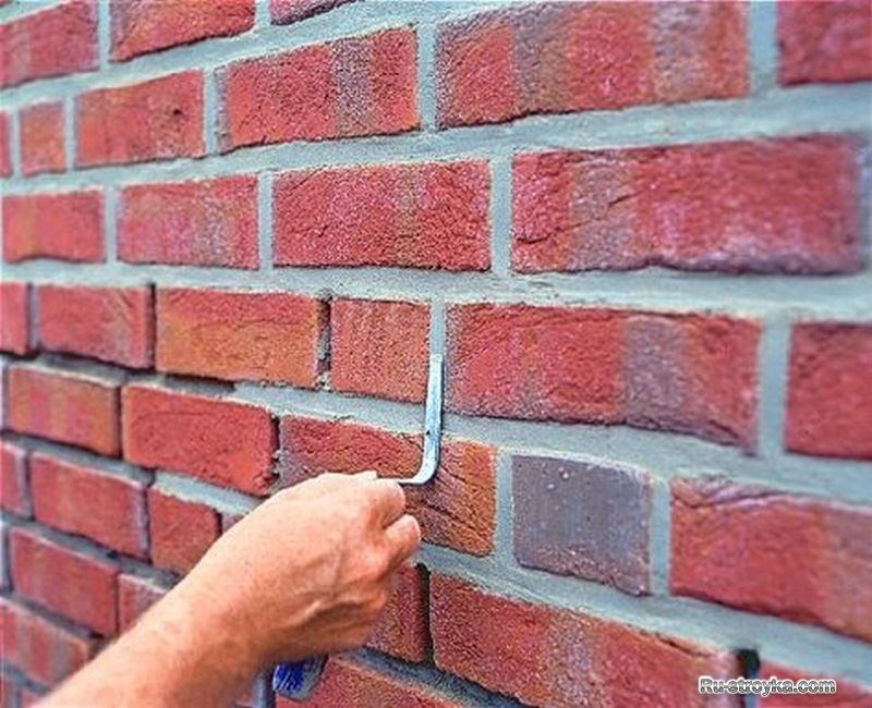 Как штукатурить стены своими руками