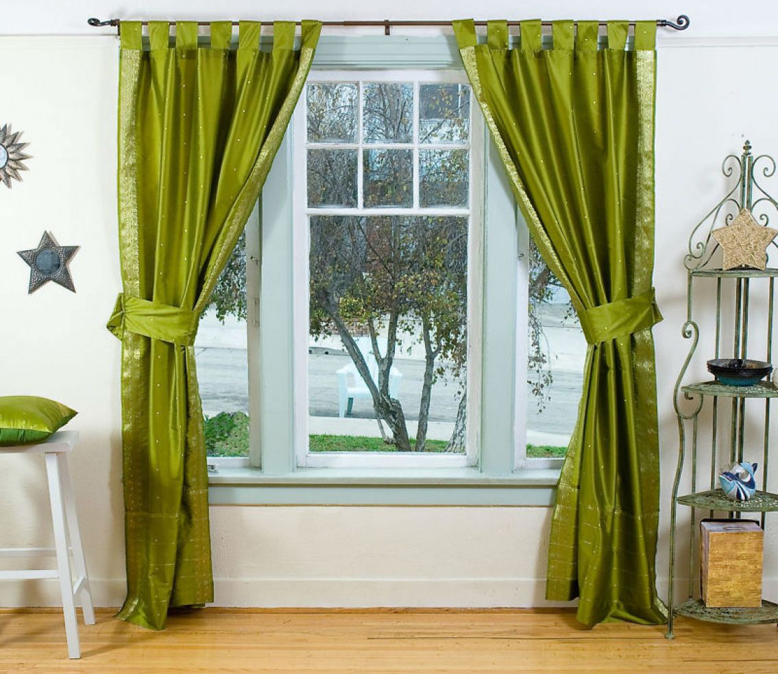 Зелёные (в том числе бирюзовые или оливковые) шторы в интерьере + фото