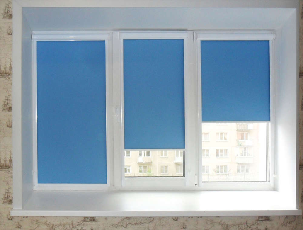 Как определить размер рулонной шторы на пластиковые окна?
