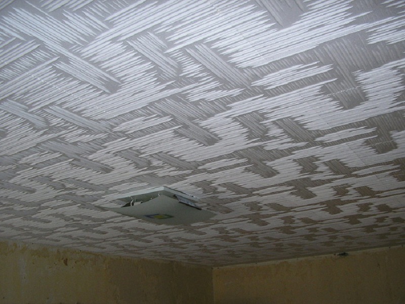 Плитка для потолка из пенопласта: 5 лучших видов