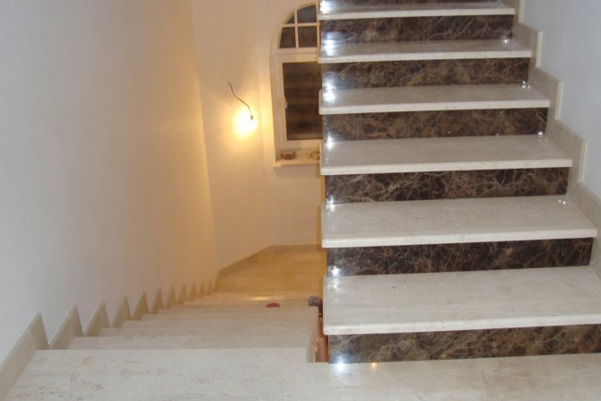 Отделка лестницы из бетона на входе в дом. какие материалы использовать и в чем заключаются преимущества технологии облицовки лестниц c3