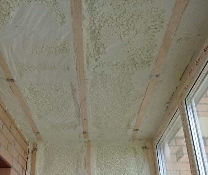 Утепление потолка на балконе или лоджии своими руками, пеноплексом, видео, фото