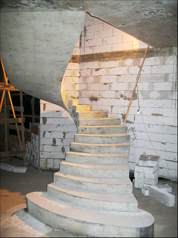 Бетонные лестницы: выбор процесса изготовления, своими руками