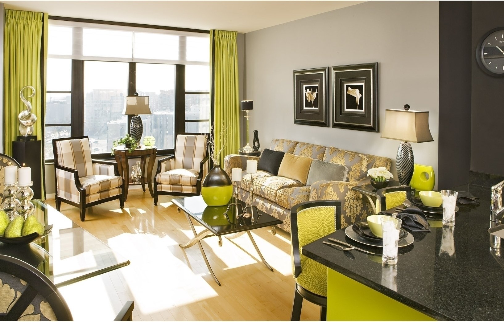 Зеленая гостиная — фото интерьера гостиных в зеленых тонах