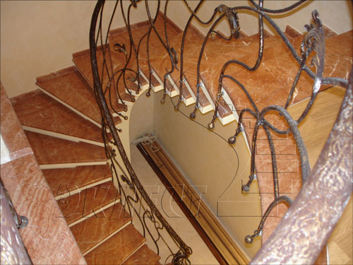 Забежная лестница своими руками: как сделать деревянную или металлическую лестницу со ступенями и пошаговая инструкция для этого