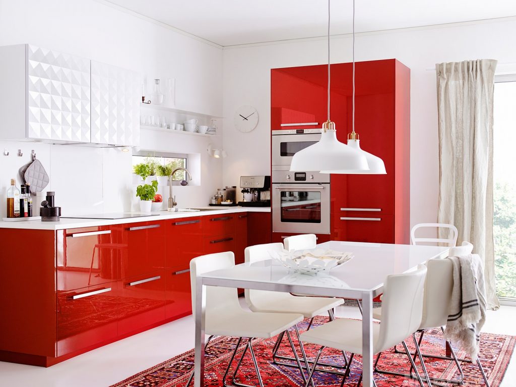 Красная кухня: 150 фото идей сочетания красного цвета в дизайне интерьера кухни