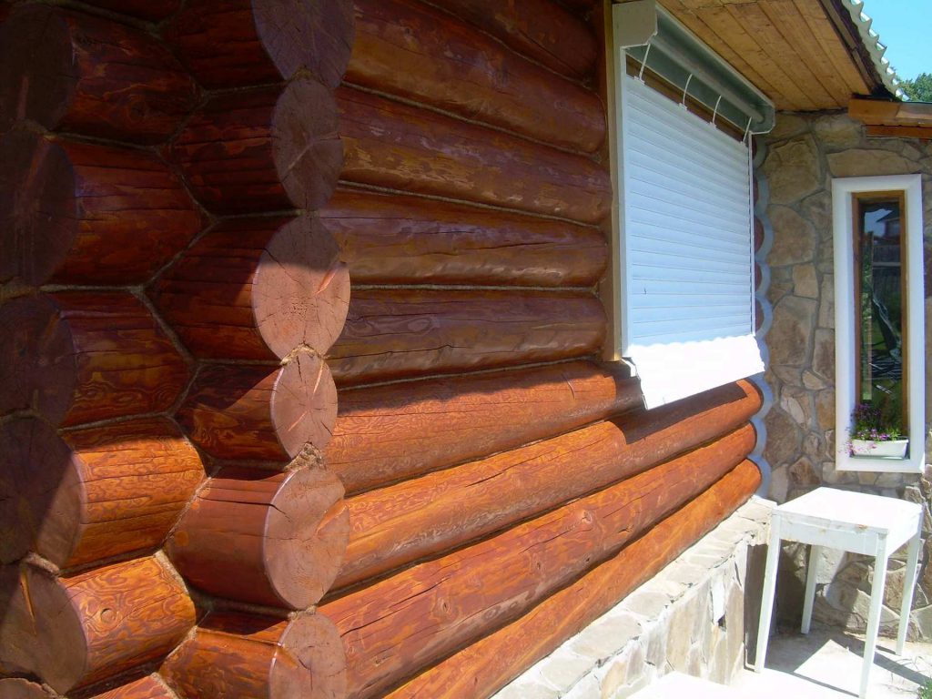 Покраска деревянного дома: чем и как правильно покрасить