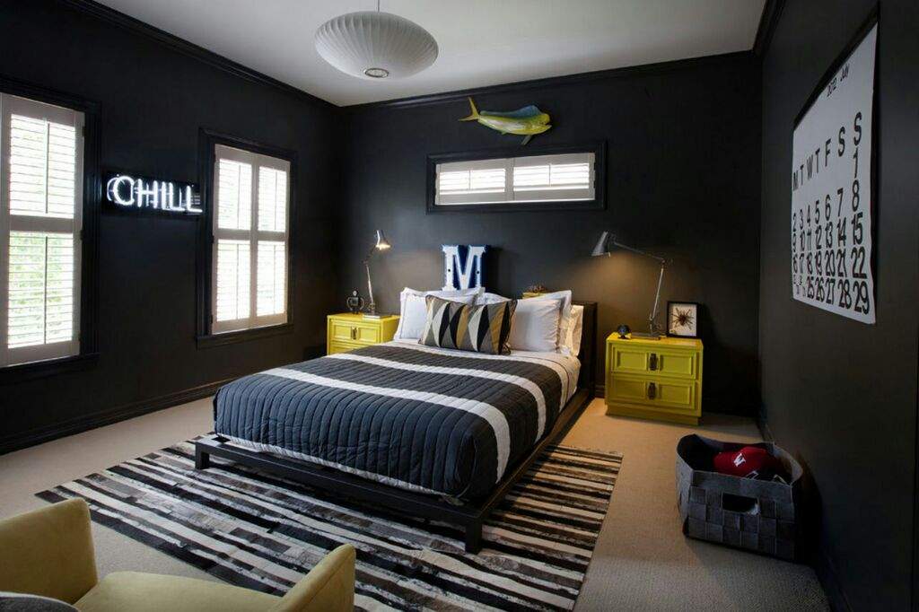 Черная спальня - подходящие стили для черной спальни. преимущества и недостатки черных цветов. трендовые оттенки. отделка комнаты (фото + видео)