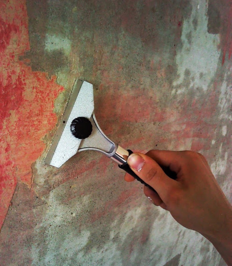 Как снять старую штукатурку со стены, методы демонтажа