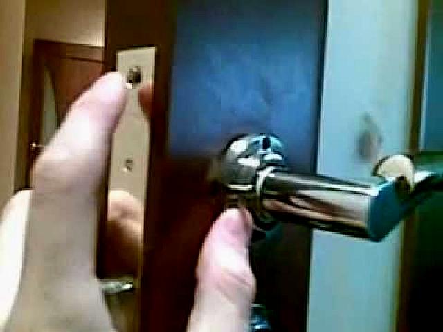 Ремонт ручки межкомнатной двери своими руками