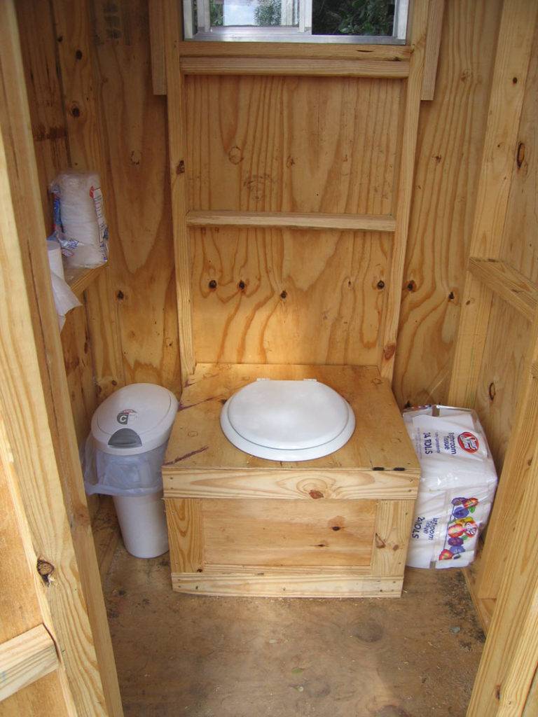 Дачный туалет: каркасные конструкции и другие, инструкция как сделать своими руками, видео и фото