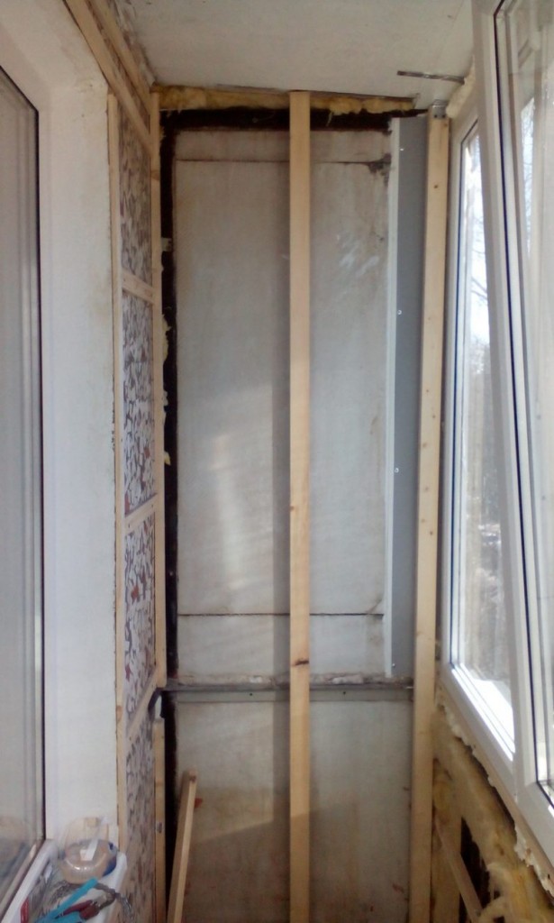 Ремонт балкона в хрущёвках: выбор материалов и проведение работ