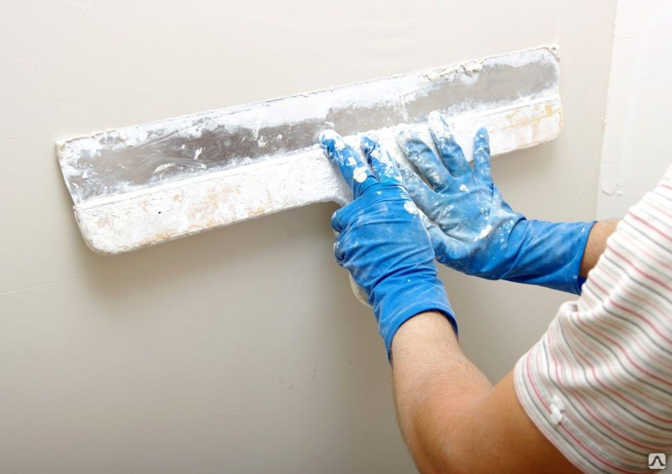 Правила ремонта: как шпаклевать потолок под покраску