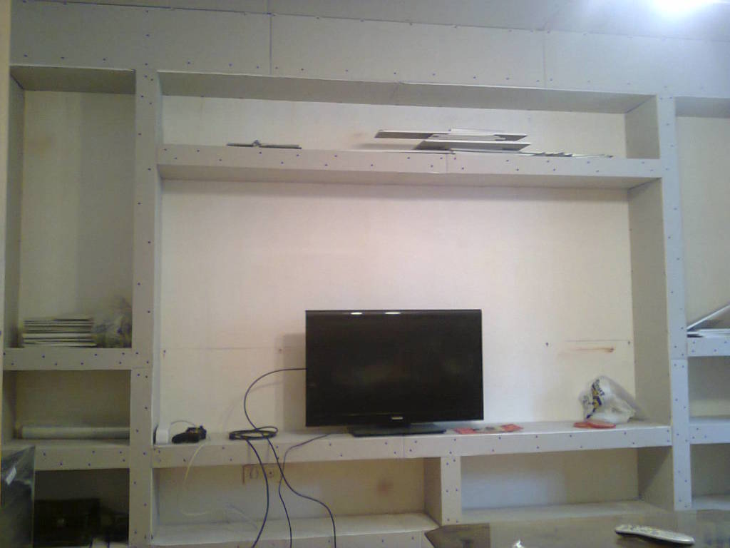 Как сделать мини стенку под телевизор своими руками - shkafkupeprosto.ru