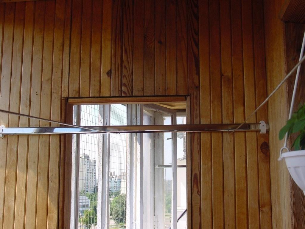 Хорошие бельевые веревки на балкон: 9 критериев выбора