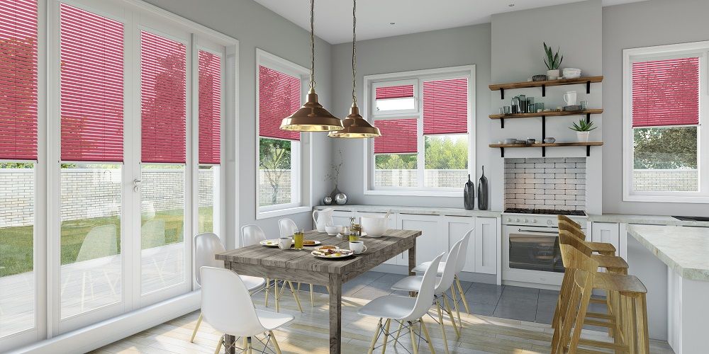 Жалюзи на кухню (48 фото): горизонтальные красивые шторы и другие варианты, инструкция по выбору, видео и фото
