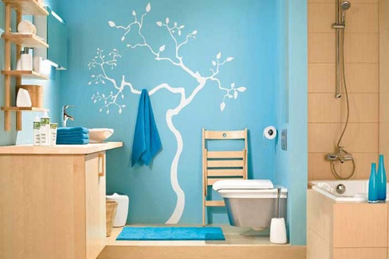 Чем покрасить стены в ванной вместо плитки?