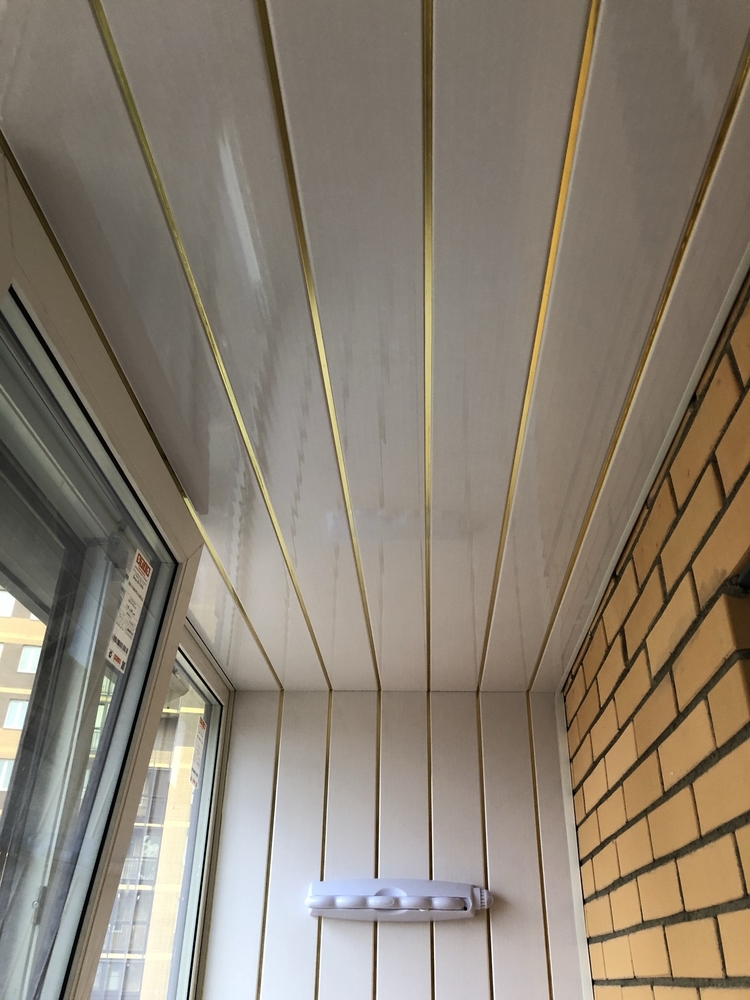 Монтаж пвх панелей к потолку - инструкция по правильной установки панелей