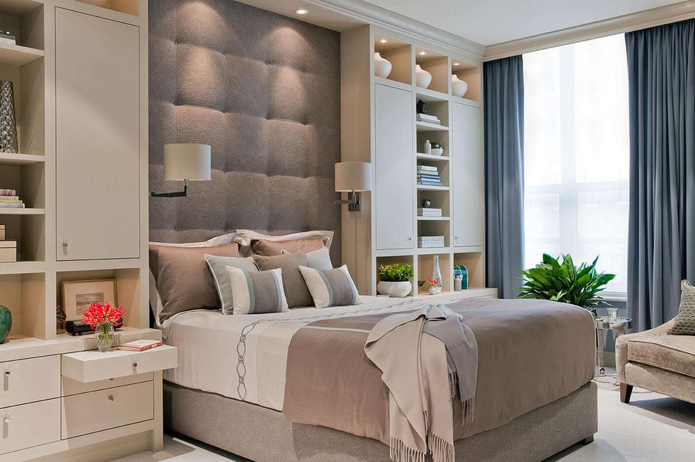 Дизайн интерьера спальни 12 кв. м.: актуальный стиль 2019 года и нюансы его реализации (150 фото + видео)