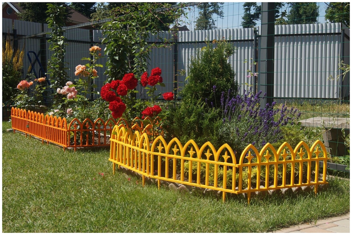 Декоративный забор: для дачи, сада и клумб +75 фото