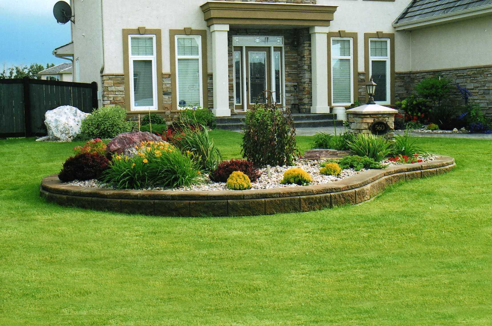 Ландшафтный дизайн палисадника перед домом: примеры с фото.