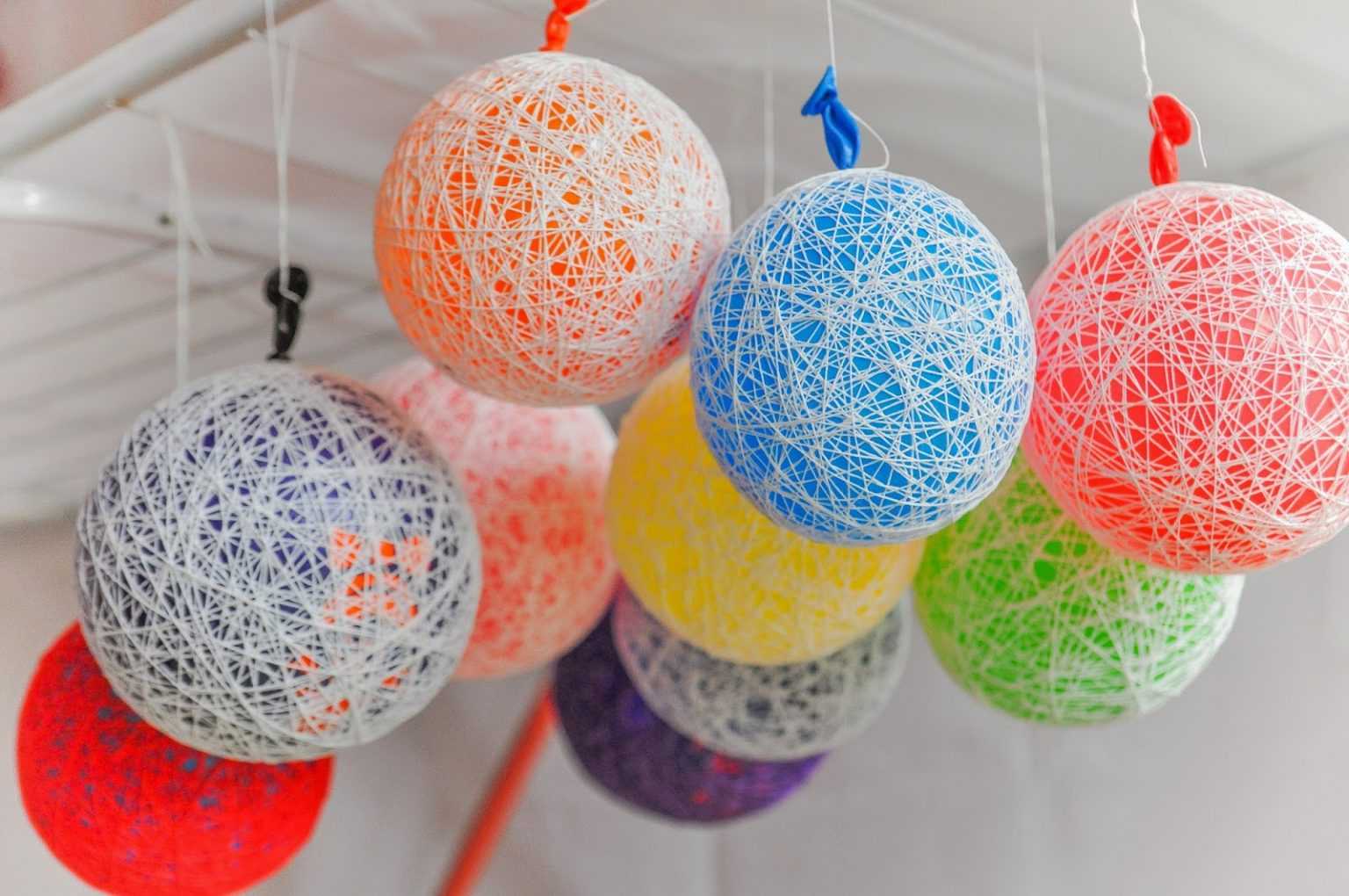 Как сделать новогодние шары своими руками: оригинальные идеи
