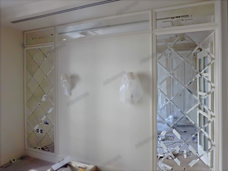 Зеркальная мозаика в интерьере: фото, идеи для кухни, ванной, спальни, гостиной
