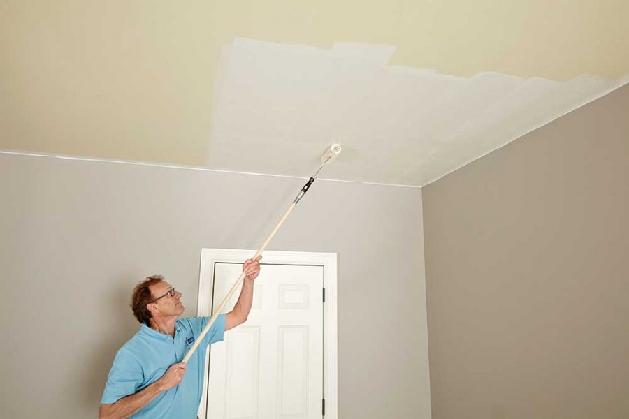 Как покрасить потолок из гипсокартона: красим без разводов