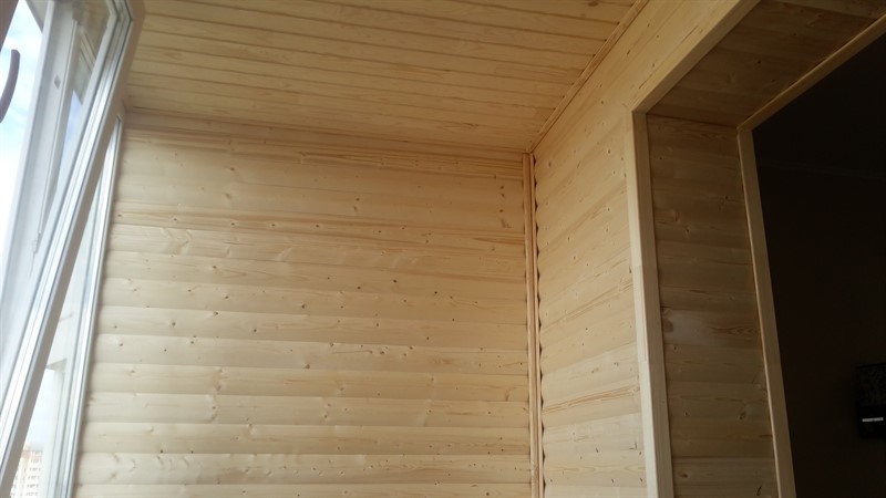 Отделка лоджии пластиковыми панелями: способы обшивки внутренних и внешних стен балкона