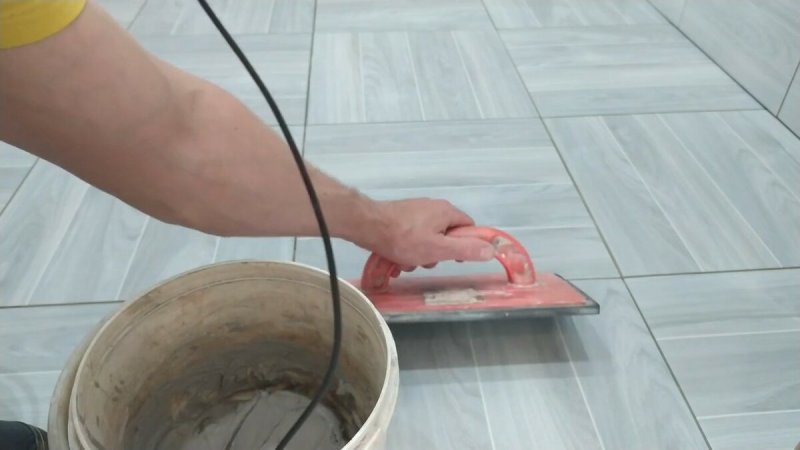 Как делается затирка швов напольной плитки – рекомендации эксперта