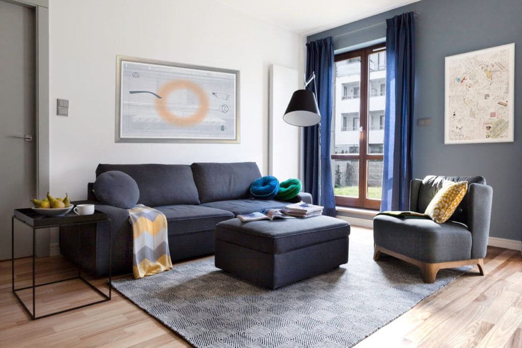 Серый диван в интерьере: 150 фото красивого дизайна