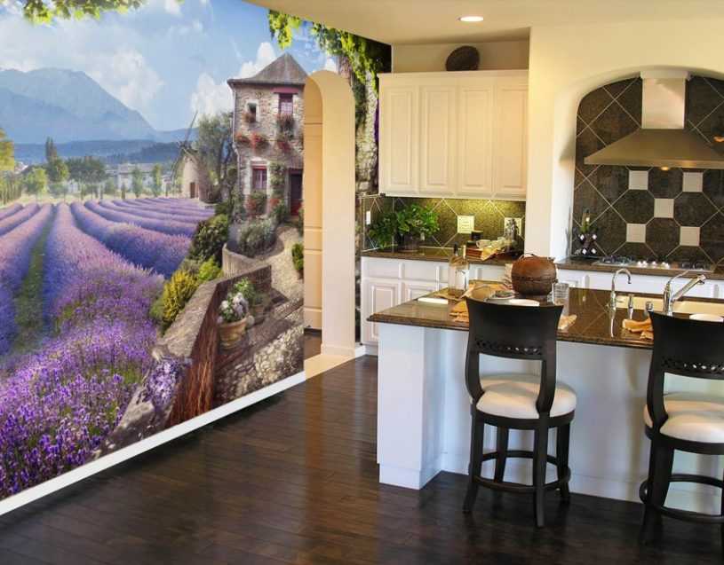 Фреска на кухню в интерьере в стиле прованс возле стола