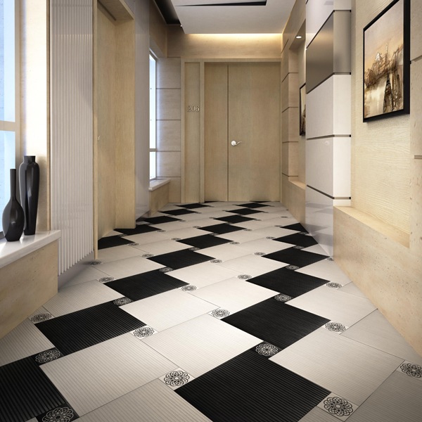 Плитка на полу в коридоре