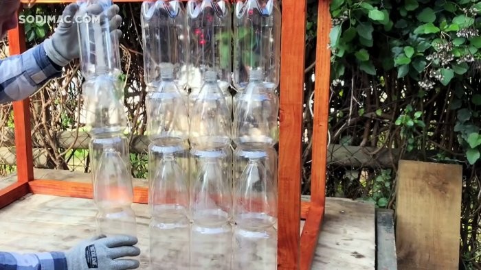 Теплица из пластиковых бутылок: как сделать своими руками, фото парника из стеклянных, видео