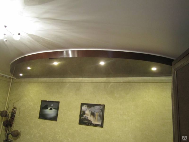 Комбинированные потолки: гипсокартон и натяжной (12 фото)