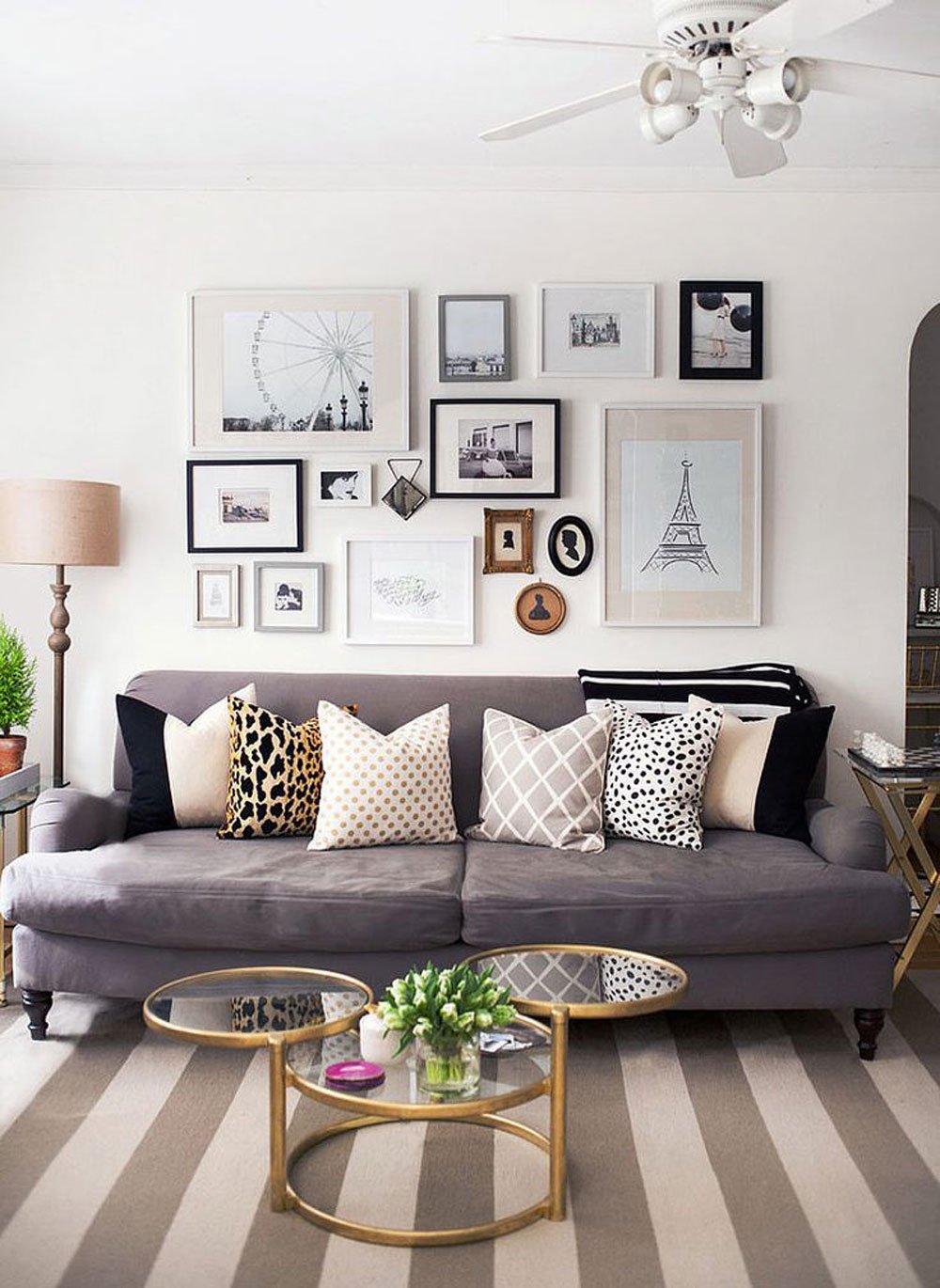 Что повесить на стену над диваном | 13 советов как оформить стену над диваном в гостиной - фото
