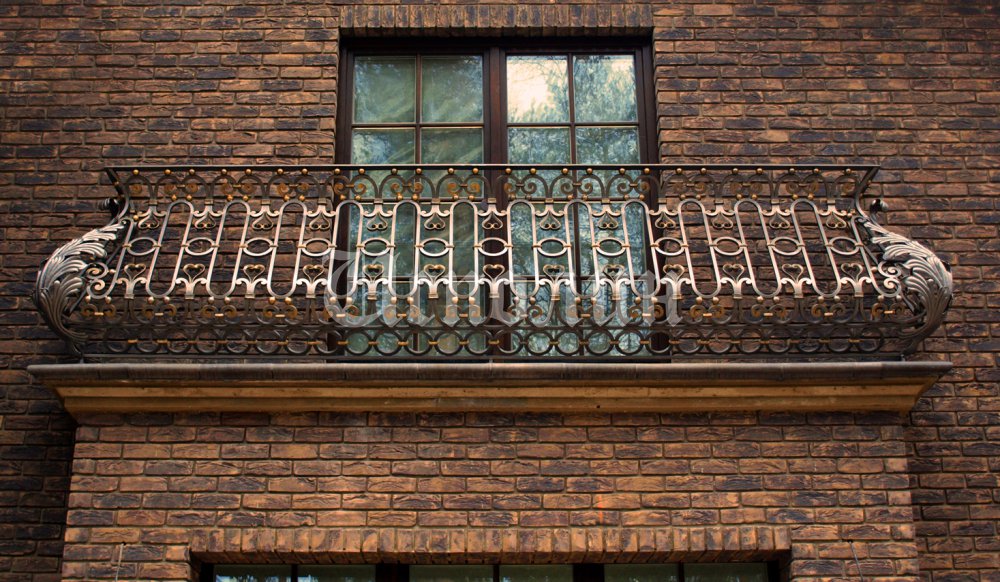Кованые балконы - лучшие варианты и проекты 2021 года (110 фото-идей)