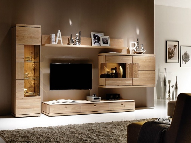 Какую мебель лучше поставить под телевизор, популярные конструкции