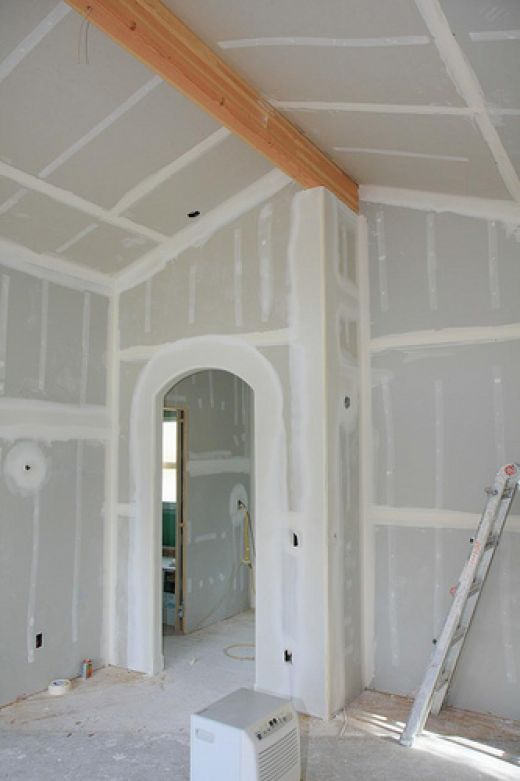 Обшивка стены гипсокартоном с чего начинать с потолка или стен