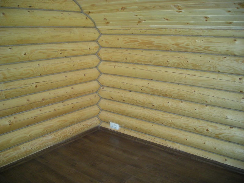Чем лучше обшить стены внутри каркасного и деревянного дома