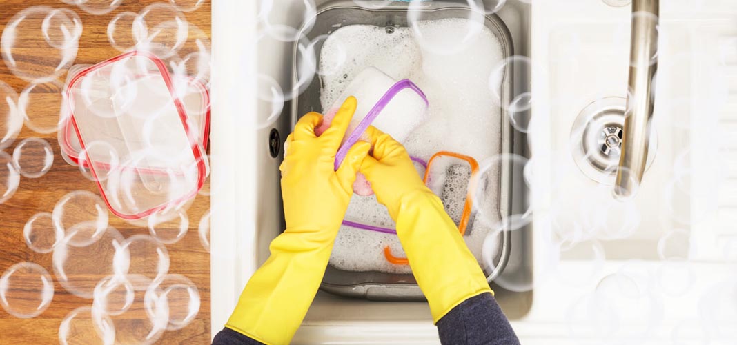 Как помыть обои – 9 самых эффективных народных способов