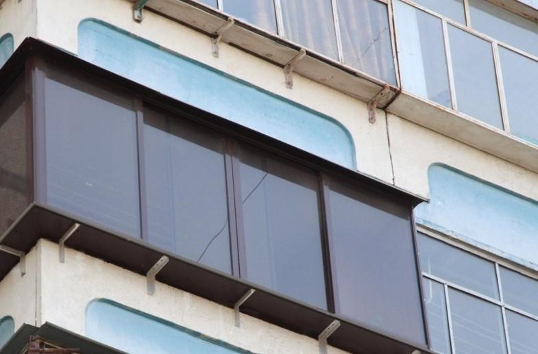 Как выбрать подрядчика на работу по отделке балкона и лоджии