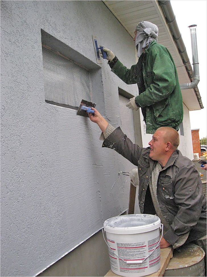 Фасадная акриловая краска для наружных работ: технические характеристики, виды, гост, расход на 1м2 при нанесении на фасад дома
