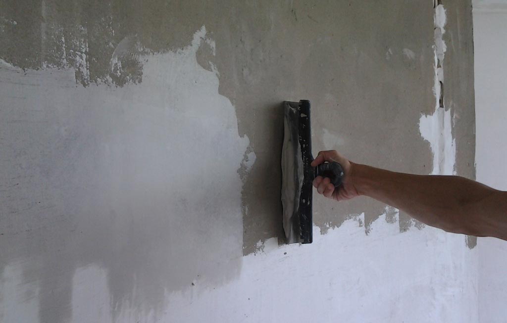 Шпаклевка стен своими руками - как правильно шпаклевать стены | стройсоветы