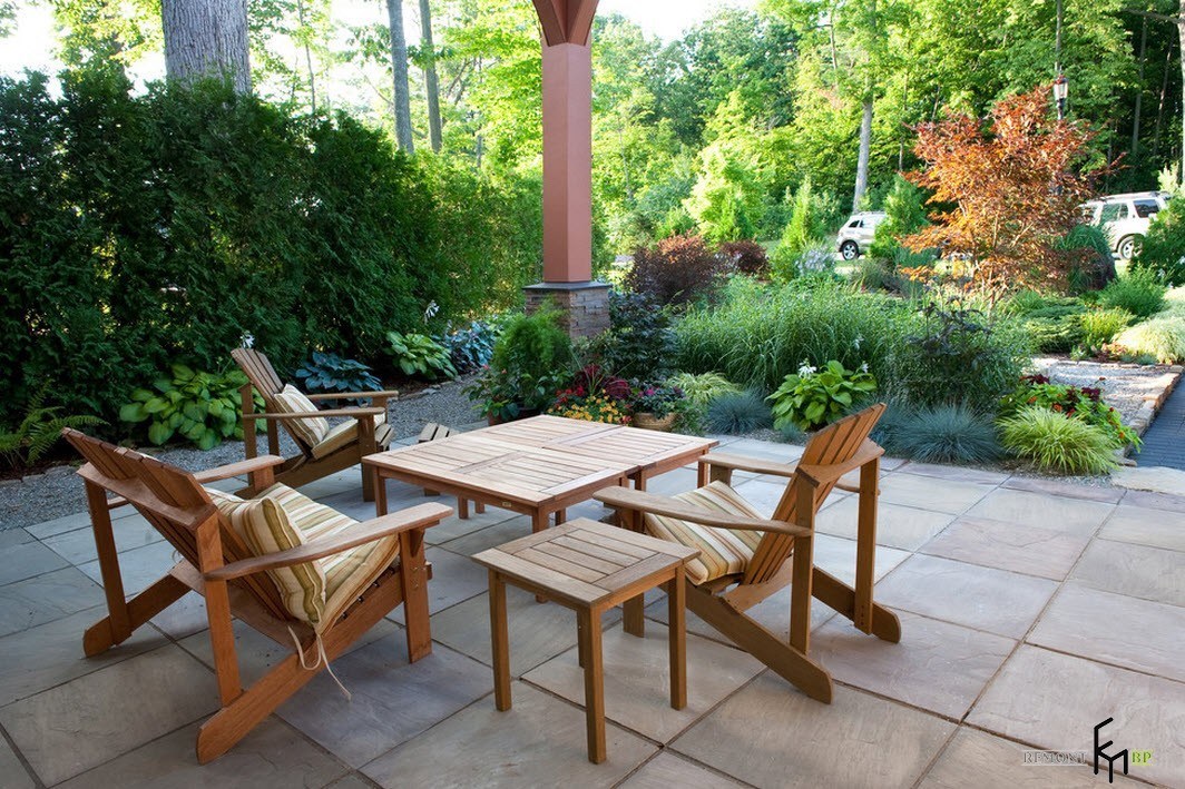 Садовая мебель в ландшафтном дизайне – критерии выбора и материалы изготовления