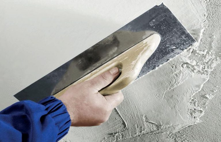 Как и чем правильно шпаклевать потолок своими руками, технология и материалы