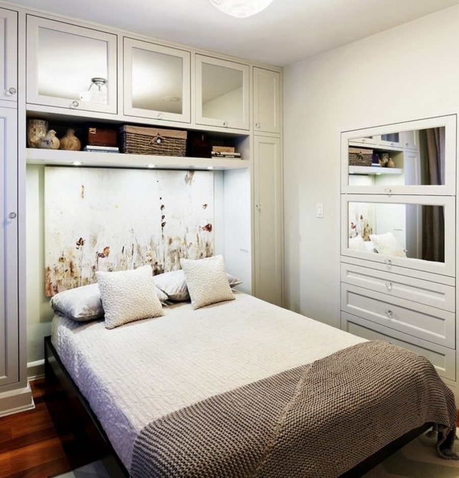 комната 8 кв м дизайн спальня со шкафом реальные